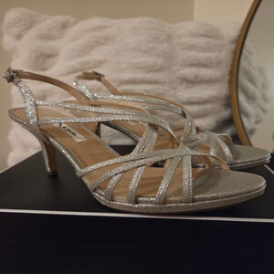 Women's Nina Silver Glitter Mesh Strappy Heels Size 8.5
